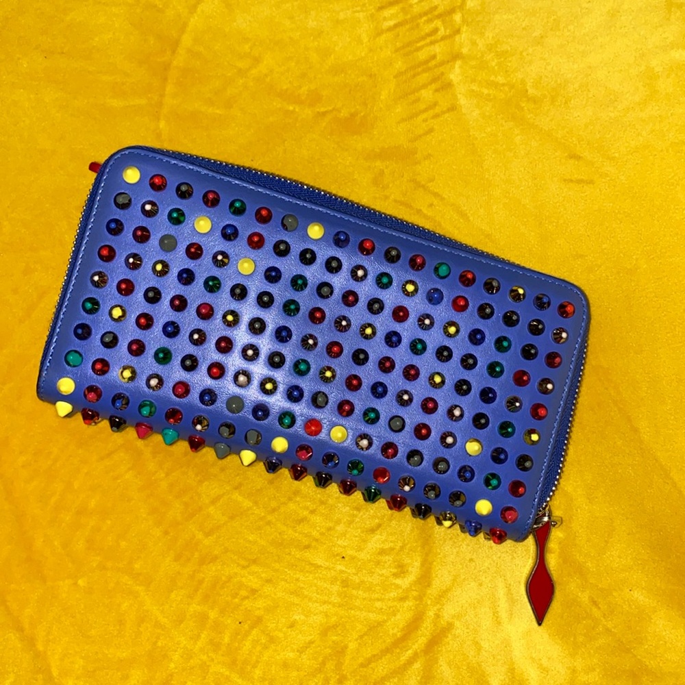 🔥🔥CHRISTIAN LOUBOUTIN AUTHENTIC Panettone Rainbow Spikes Wallet